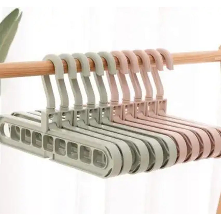 9 Slots Clothes Hanger