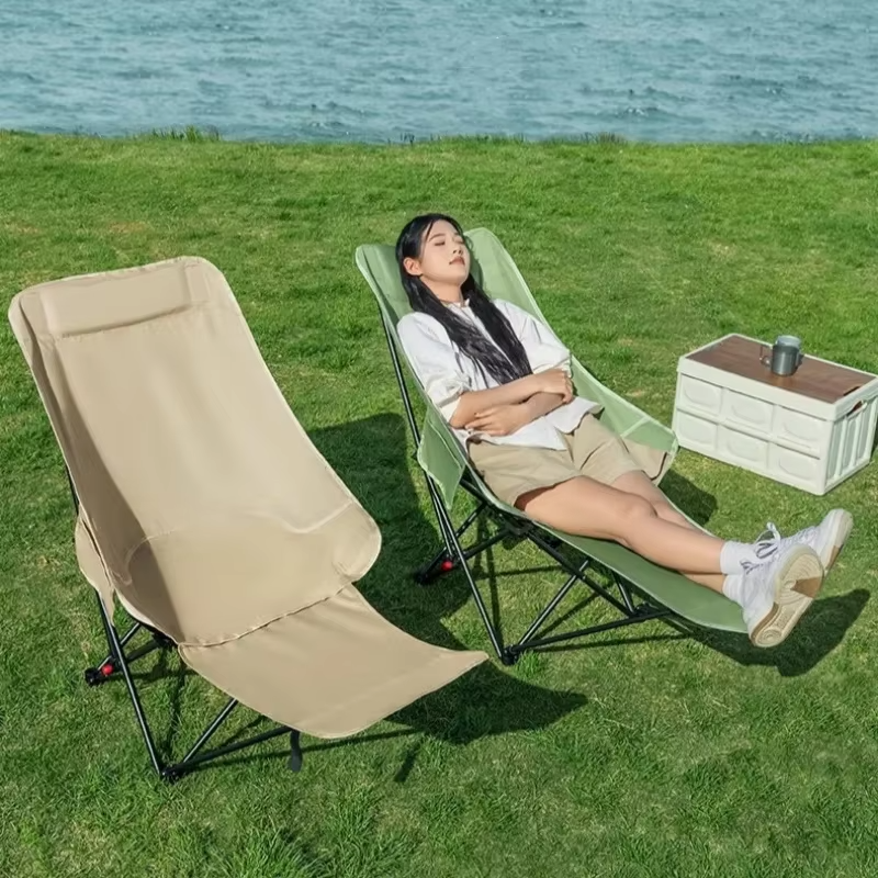 Moon Chair With Leg Rest